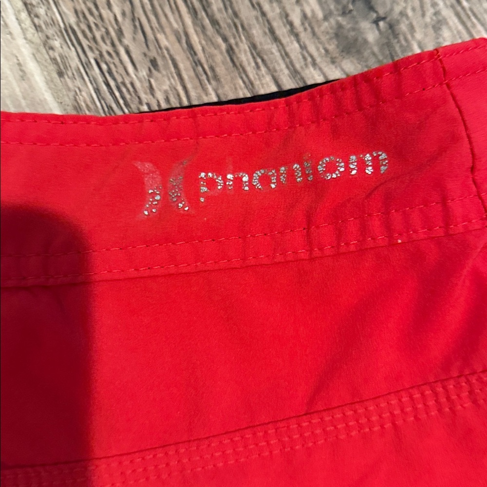 Hurley Red Board Shorts Sz xl - Picture 5 of 5